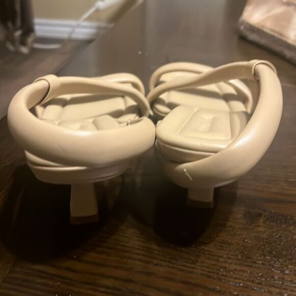 VINCE Coline Tubular Leather Slingback Sandals - Picture 11 of 16